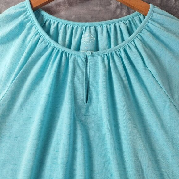 St Johns Bay Womens Blue Keyhole Peasant Top M Casual Lightweight Everyday - Picture 4 of 7